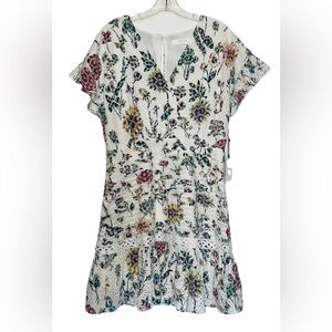 ASTR The Label Dress‎ Women’s Large White Floral Eyelet Ruffle Short Sleeve Mini